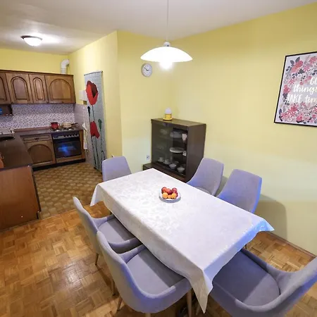 Three Bedroom Apartment Tesla Maraska Zadar Exterior photo