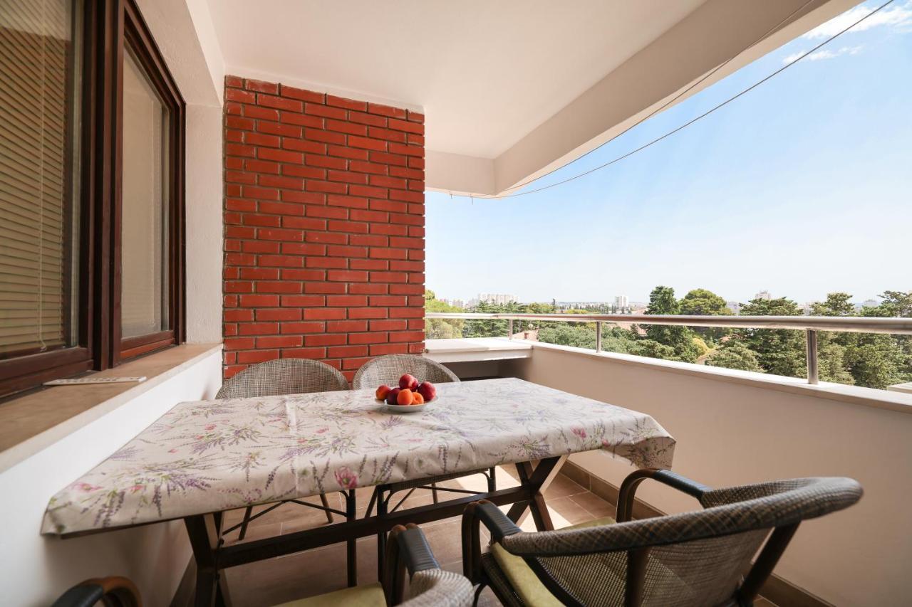 Apartment Three Bedroom Tesla Maraska Zadar